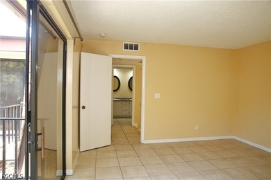 Price To Sell!Welcome to this charming 2-bedroom, 2-bathroom - photo 31