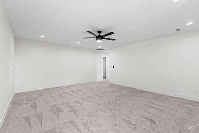 Welcome to this beautifully crafted North Fork Custom Homes - photo 32