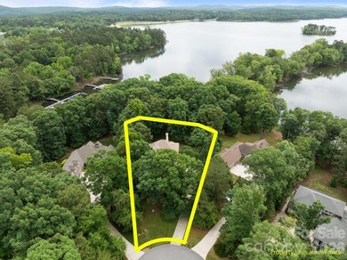 Beautiful Lake front property situated on .80 acres with its own - photo 45
