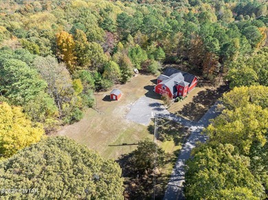 Lake Halford, Huntingdon, TN. 3640 sq ft building on 5 acres - photo 5