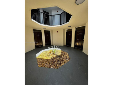 Lake Condo For Sale in Oakland Park, Florida