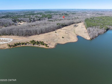 Beautiful acreage near Lake Halford with approximately 500 ft of - photo 2
