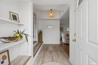Experience lakefront living in this 2,300 sq. ft. waterfront - photo 4