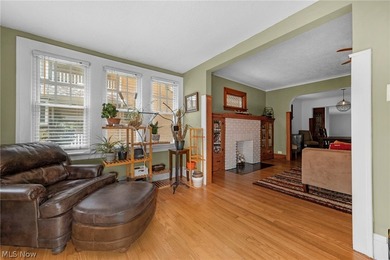 Welcome to 1328 Granger Ave.-timeless historical charm offering - photo 12