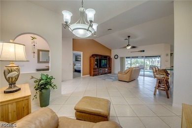 Presenting 2028 SW 44th Terrace, a Gorgeous Waterfront Pool Home - photo 13