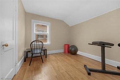 Welcome to 1328 Granger Ave.-timeless historical charm offering - photo 28