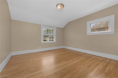 Welcome to 1328 Granger Ave.-timeless historical charm offering - photo 32