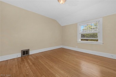 Welcome to 1328 Granger Ave.-timeless historical charm offering - photo 33