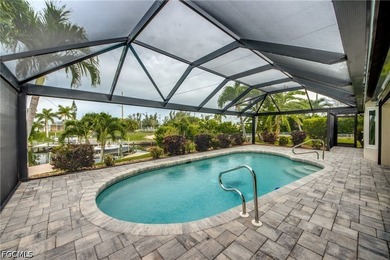 Presenting 2028 SW 44th Terrace, a Gorgeous Waterfront Pool Home - photo 38