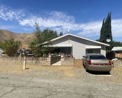 Lake Home For Sale in Lake Isabella, California