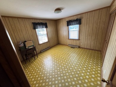 Looking for a home with an unfinished basement? Here is your - photo 11