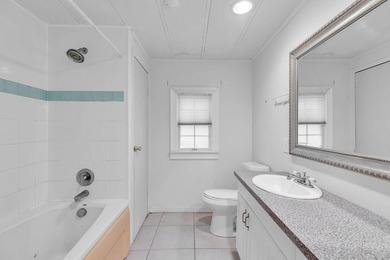 A great opportunity for local buyers! This 2-bedroom, 2-bath - photo 17