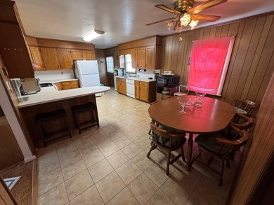 Looking for a home with an unfinished basement? Here is your - photo 18