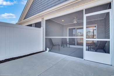 Welcome home to Palm Lakes Garden Homes, where easy living meets - photo 21