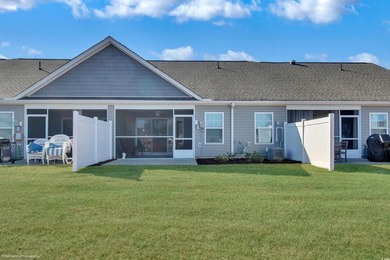 Welcome home to Palm Lakes Garden Homes, where easy living meets - photo 36