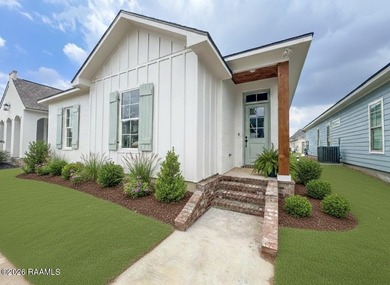 (private lake, pond, coastal) Home Sale Pending in Scott Louisiana