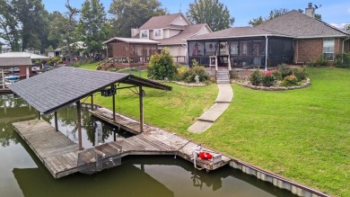 Lake Home For Sale in Trinidad, Texas