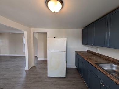 Legal QuadPlex - INVESTOR ALERT - 13% Cap rate on this Triplex - photo 5