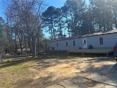 Lake Allatoona Home For Sale in Acworth Georgia