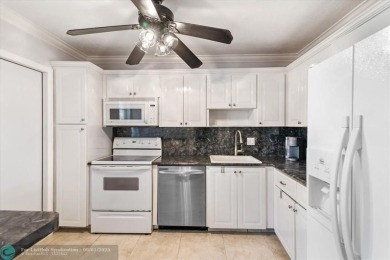 Lake Condo For Sale in Pompano Beach, Florida