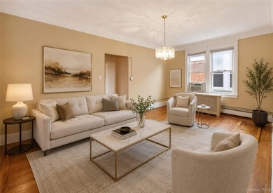 THREE APARTMENTS - Building officially classified as a - photo 5
