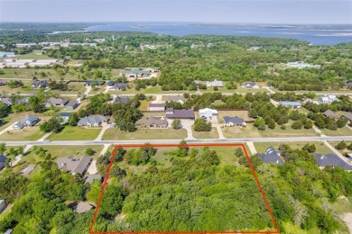 Lake Lot For Sale in Pottsboro, Texas