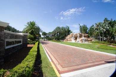 This beautiful 3/2.5 Townhouse in Pointe 100 is the newest - photo 3