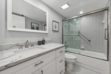 Totally renovated, updated condo detailed in beautiful neutral - photo 16
