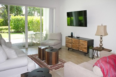 This beautiful 3/2.5 Townhouse in Pointe 100 is the newest - photo 7