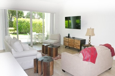 This beautiful 3/2.5 Townhouse in Pointe 100 is the newest - photo 9