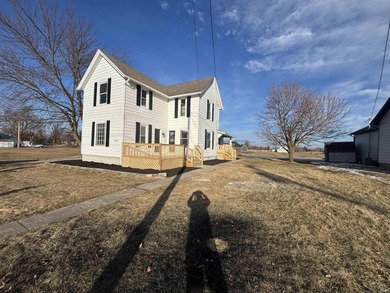 (private lake, pond, creek) Home For Sale in Garrett Indiana