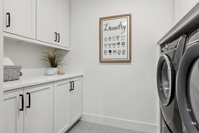 Dream Homes Inc. presents an amazing opportunity in the Kenwood - photo 28