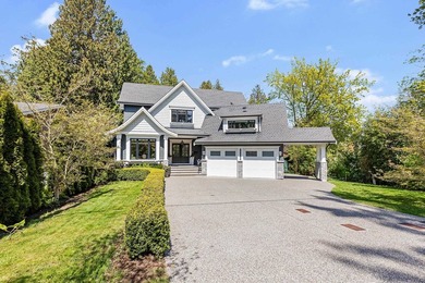 Highly sought-after Crescent Heights! This custom-built 2-storey - photo 1