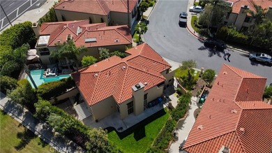 This is the one- 5755 Avenida Estoril, an exceptional residence - photo 32