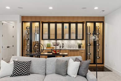 Dream Homes Inc. presents an amazing opportunity in the Kenwood - photo 32