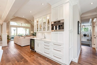 Highly sought-after Crescent Heights! This custom-built 2-storey - photo 3