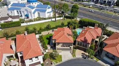 This is the one- 5755 Avenida Estoril, an exceptional residence - photo 35