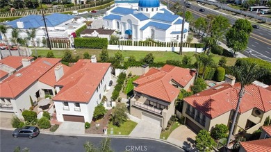 This is the one- 5755 Avenida Estoril, an exceptional residence - photo 36