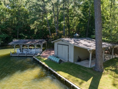 Spacious Waterfront Home - photo 4