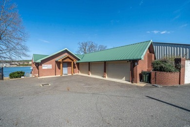 Lake Time! Excellent Location,Move In Ready! Situated on the - photo 2