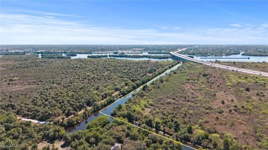 Come see this private Hideaway ready for you to build your piece - photo 3