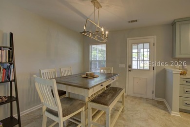 This beautifully maintained 3 bedroom, 2.5 bath home with 1 car - photo 8