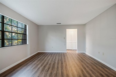 New Roof!! Welcome to this cozy and well-maintained 2-bedroom - photo 18