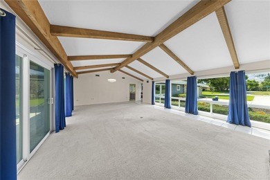 Welcome to this spacious and beautifully maintained 3-bedroom, 3 - photo 24
