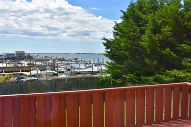 This beautiful waterfront home is truly a sea lover's dream. It - photo 7