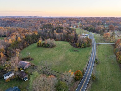 Laurel Lake Acreage For Sale in Keavy Kentucky