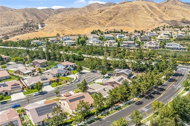 Located in Desirable Chapman Heights, this Beautifully - photo 41