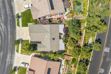 Located in Desirable Chapman Heights, this Beautifully - photo 42