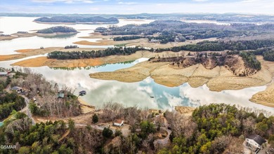 Priced to Sell! Motivated Seller! Private 2.8 ac lakefront - photo 49