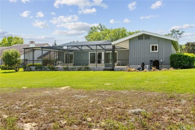 Welcome to this spacious and beautifully maintained 3-bedroom, 3 - photo 52